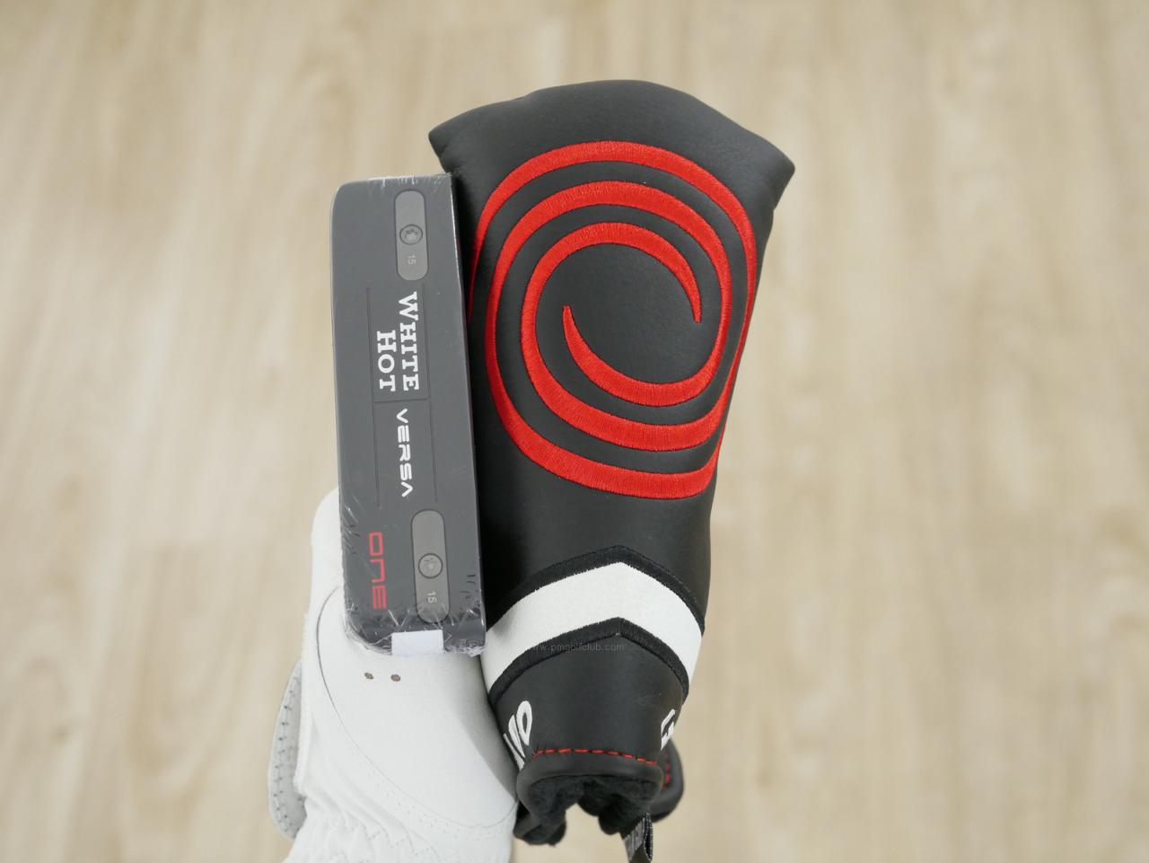 Putter : All : **ของใหม่ ยังไม่แกะพลาสติก** พัตเตอร์ Odyssey White Hot VERSA ONE (ออกปี 2023) ก้าน Stroke LAB 70 ยาว 33 นิ้ว
