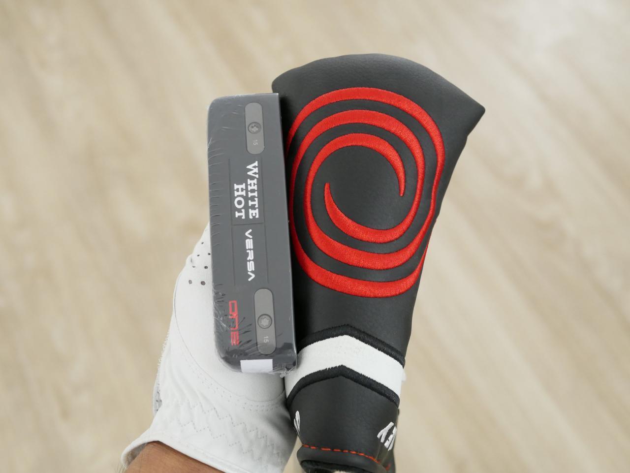 Putter : All : **ของใหม่ ยังไม่แกะพลาสติก** พัตเตอร์ Odyssey White Hot VERSA ONE (ออกปี 2023) ก้าน Stroke LAB 70 ยาว 33 นิ้ว
