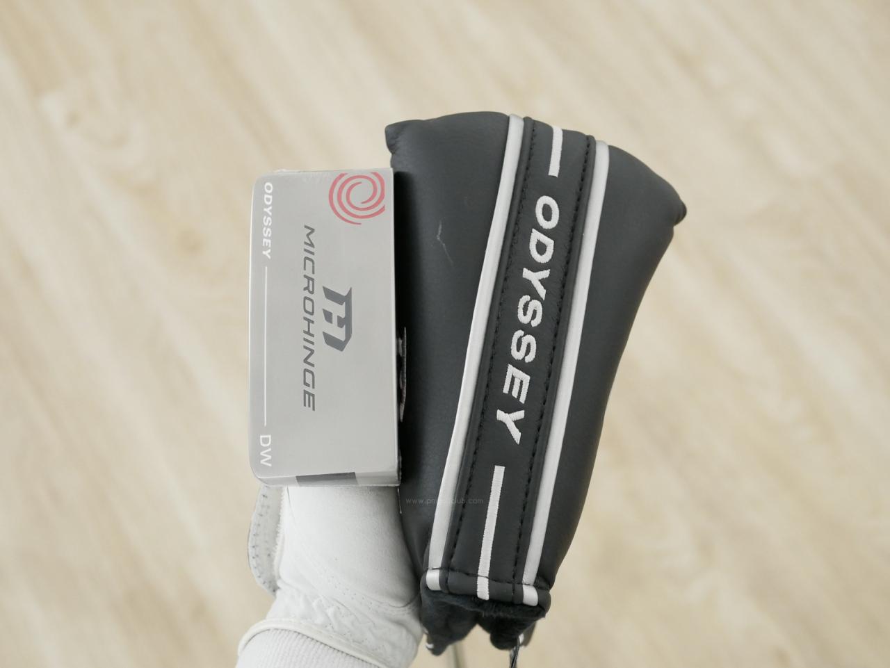 Putter : All : **ของใหม่ ยังไม่แกะพลาสติก** พัตเตอร์ Odyssey Microhinge DW (รุ่นล่าสุด ปี 2025) ยาว 33 นิ้ว