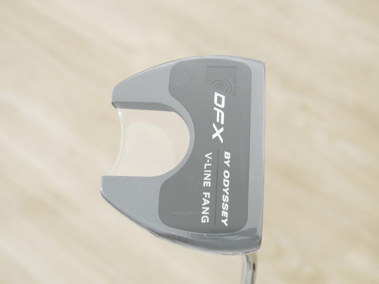 Putter : All : **ของใหม่ ยังไม่แกะพลาสติก** พัตเตอร์ Odyssey DFX V-Line Fang (รุ่นปี 2025) ยาว 33 นิ้ว