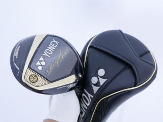 driver : ไดรเวอร์ Yonex Royal E-Zone (รุ่นท๊อปสุด ออกปี 2022 ตีไกลมาก มันมาก ตกวิ่งสุดๆ) Loft 10.5 (ปรับได้) Flex SR