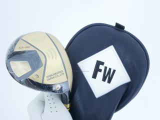 fairway_wood : **ของใหม่ ยังไม่แกะพลาสติก** หัวไม้ 3 Kamuiworks KM-300 (หน้าเด้ง มีสปริงข้างใน หายากมาก) Loft 15 ก้าน Fujikura Double Kick Flex SR