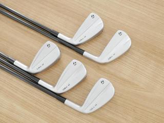 Iron set : Taylormade : ชุดเหล็ก Taylormade P790 (ตัวท้อปสุด ปี 2023 Japan Spec.) มีเหล็ก 6-Pw (5 ชิ้น) ก้านกราไฟต์ Graphite Design RAUNE i75 Flex R