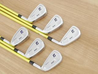 Iron set : Bridgestone : Bridgestone JGR Forged (นุ่ม แน่น) มีเหล็ก 5-PW (6 ชิ้น) ก้านกราไฟต์ Tour AD Flex R