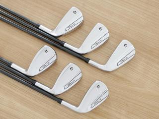 Iron set : Taylormade : ชุดเหล็ก Taylormade P790 (ตัวท้อปสุด ออกปี 2019) มีเหล็ก 5-Pw (6 ชิ้น) ก้านกราไฟต์ Graphite Design RAUNE i90 Flex S