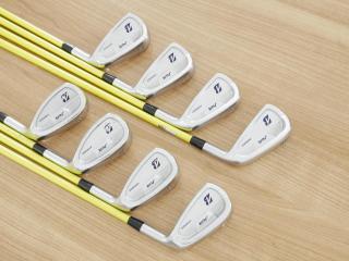 Iron set : Bridgestone : Bridgestone JGR Forged (นุ่ม แน่น) มีเหล็ก 5-PW,Aw,Sw (8 ชิ้น) ก้านกราไฟต์ Tour AD Flex R