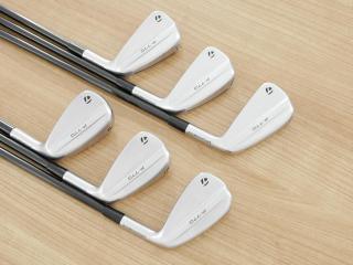 Iron set : Taylormade : ชุดเหล็ก Taylormade P770 Forged (รุ่นล่าสุด ออกปี 2024 นุ่ม แน่น) มีเหล็ก 5-Pw (6 ชิ้น) ก้านกราไฟต์ Graphite Design RAUNE i105 Flex S