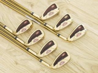 Iron set : ชุดเหล็ก Tsuruya AXEL Gold Premium II (รุ่นปี 2017 ของใหม่ 6 หมื่นกว่าบาท หน้าเด้งสุดๆ ไกลสุดๆๆ) มีเหล็ก 7-Pw,Aw,As,Sw (7 ชิ้น) ก้านกราไฟต์ Flex S