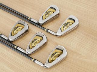Iron set : Maruman : ชุดเหล็ก Maruman Majesty Royale (รุ่นท๊อปสุด ปี 2021 ของใหม่ 8 หมื่นบาท) มีเหล็ก 7-10,Pw (5 ชิ้น เบอร์ 6 ตีระยะเท่าเบอร์ 5 ของรุ่นอื่น) ก้านกราไฟต์ Flex R2