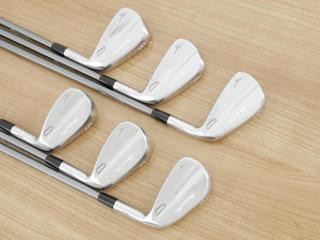 Iron set : ชุดเหล็ก Mizuno Pro M-15 Forged (รุ่นล่าสุด ออกปี 2025 หล่อ นุ่ม ระยะดี) มีเหล็ก 6-Pw,Aw (6 ชิ้น) ก้านกราไฟต์ Fujikura MCI 100 Flex S