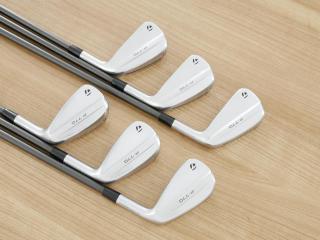Iron set : Taylormade : ชุดเหล็ก Taylormade P770 Forged (รุ่นล่าสุด ออกปี 2024 นุ่ม แน่น) มีเหล็ก 5-Pw (6 ชิ้น) ก้านกราไฟต์ UST Mamiya RECOIL ES 760 F3 Flex R