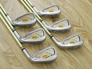 Iron set : Honma : ชุดเหล็ก Honma Beres IS-05 Forged (ปี 2017) มีเหล็ก 6-11 (6 ชิ้น ระยะเทียบเท่า 5-Pw ของรุ่นอื่นๆ) ก้าน ARMRQ ∞ (48) FLex SR (2 ดาว)