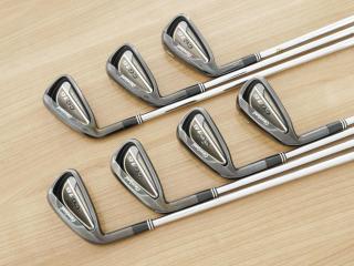 left_handed : ชุดเหล็ก Cleveland CG16 มีเหล็ก 4-Pw (7 ชิ้น) ก้านเหล็ก 