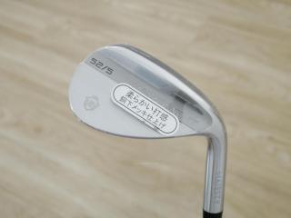 Wedge : Other : **ของใหม่ ยังไม่แกะพลาสติก** Wedge Maruman MAJESTY W-Moment Loft 52 ก้านเหล็ก NS Pro 950 NEO Flex S