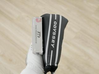 putter : **ของใหม่ ยังไม่แกะพลาสติก** พัตเตอร์ Odyssey Microhinge #1 (รุ่นล่าสุด ปี 2025) ยาว 33 นิ้ว