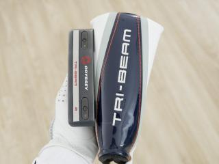 Putter : All : พัตเตอร์ Odyssey TRI-BEAM #2 (ออกปี 2023) ก้าน Stroke LAB 70 ยาว 34 นิ้ว