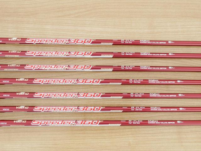 Iron set : Katana : ชุดเหล็ก Katana Voltio IV G Series I Silver (ปี 2017) มีเหล็ก 6-Pw,Aw,Sw (7 ชิ้น เหล็กยาวเป็นกระเทย) ก้านกราไฟต์ Fujikura Speeder 360 Flex R