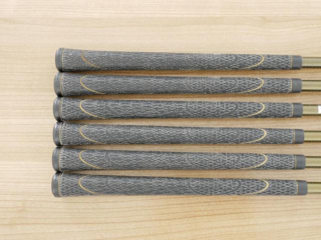 Iron set : Honma : Honma Beres MG703 (หน้าเด้ง) มีเหล็ก 6-11 (6 ชิ้น เทียบเท่า 5-Pw) ก้าน ARMRQ UD49 Flex R (2 ดาว)