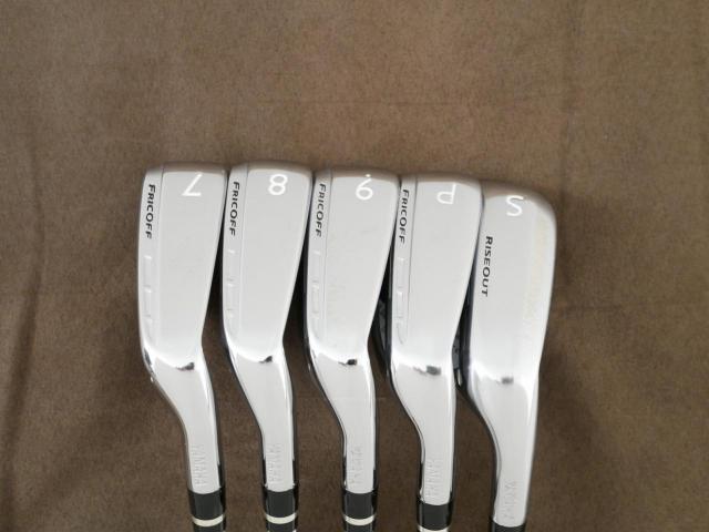 Lady club : All : ชุดเหล็ก Yamaha Inpres UD+2 (รุ่นปี 2021 ตีไกลที่สุด ไกลกว่าเหล็กทั่วไป 2 เบอร์ หน้าเด้ง COR 0.822) มีเหล็ก 7-Pw,Sw (5 ชิ้น) ก้านกราไฟต์ Fujikura Air Speeder Flex A (Lady)