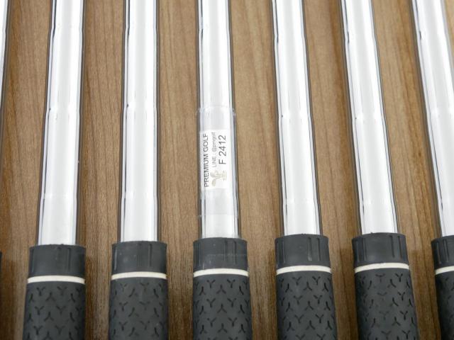 Iron set : Tourstage : ชุดเหล็ก Tourstage PHYZ Forged (ซีรี่ย์ท๊อป นุ่มไกล) มีเหล็ก 4-Pw,Aw (8 ชิ้น) ก้านเหล็ก NS Pro 800 Flex R