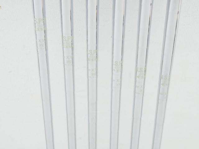 Iron set : XXIO : ชุดเหล็ก XXIO Cross (ออกปี 2019 ตีไกลที่สุดของที่สุดจาก XXIO หน้าเด้งสุดๆ) มีเหล็ก 5-Pw (6 ชิ้น ตีไกลกว่าปกติ 2 เบอร์) ก้านเหล็ก NS Pro 870 DST Flex R