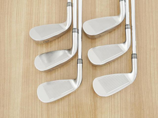 Iron set : XXIO : ชุดเหล็ก XXIO Cross (ออกปี 2019 ตีไกลที่สุดของที่สุดจาก XXIO หน้าเด้งสุดๆ) มีเหล็ก 5-Pw (6 ชิ้น ตีไกลกว่าปกติ 2 เบอร์) ก้านเหล็ก NS Pro 870 DST Flex R