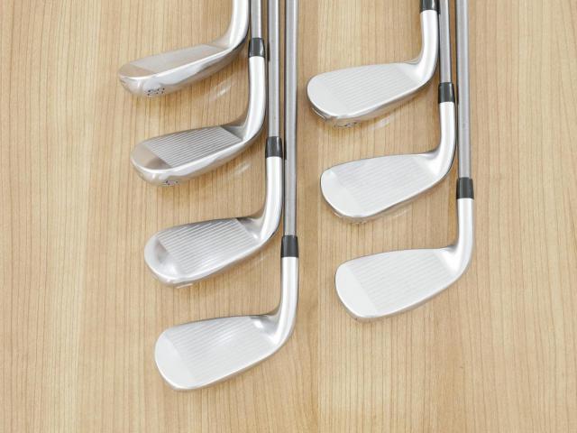 Iron set : Titleist : ชุดเหล็ก Titleist T400 (ตีง่ายที่สุด ไกลที่สุด ออกปี 2020) มีเหล็ก 7-Pw,43,49,55 (7 ชิ้น) ก้านกราไฟต์ Mitsubishi TENSEI 50 Flex R