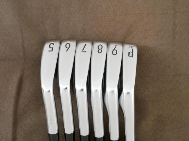 Iron set : Titleist : ชุดเหล็ก Titleist T100S Forged (รุ่นปี 2022) มีเหล็ก 5-Pw (6 ชิ้น) ก้านเหล็ก NS Pro 950 Flex S