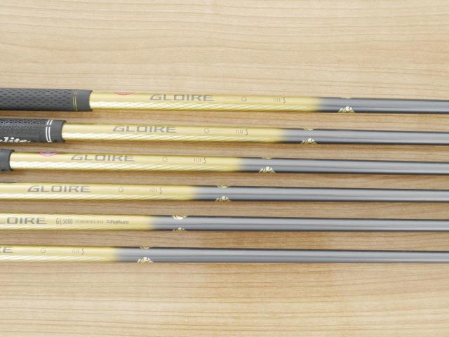 Iron set : Taylormade : ชุดเหล็ก Taylormade Gloire G (รุ่นท๊อปสุด ตีไกลมากๆ เหล็ก 7 Loft 26.5 หน้าเด้ง) มีเหล็ก 5-Pw (6 ชิ้น) ก้านกราไฟต์ Flex S