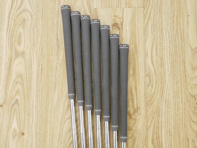 Iron set : Taylormade : ชุดเหล็ก Taylormade P730 Forged (คม นุ่ม แน่น) มีเหล็ก 4-Pw (7 ชิ้น) ก้านเหล็ก Dynamic Gold 120 S200 