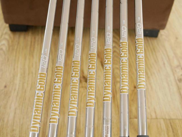 Iron set : Taylormade : ชุดเหล็ก Taylormade P730 Forged (คม นุ่ม แน่น) มีเหล็ก 4-Pw (7 ชิ้น) ก้านเหล็ก Dynamic Gold 120 S200 