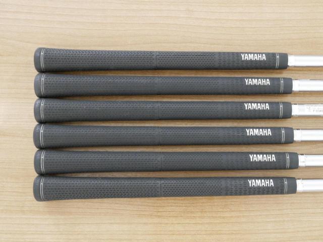 Iron set : Yamaha : ชุดเหล็ก Yamaha Inpres UD+2 (ปี 2018 ตีไกลที่สุด ไกลกว่าเหล็กทั่วไป 2 เบอร์) มีเหล็ก 6-Pw,Aw (6 ชิ้น) ก้านเหล็ก NS Pro 1150 Tour Flex R