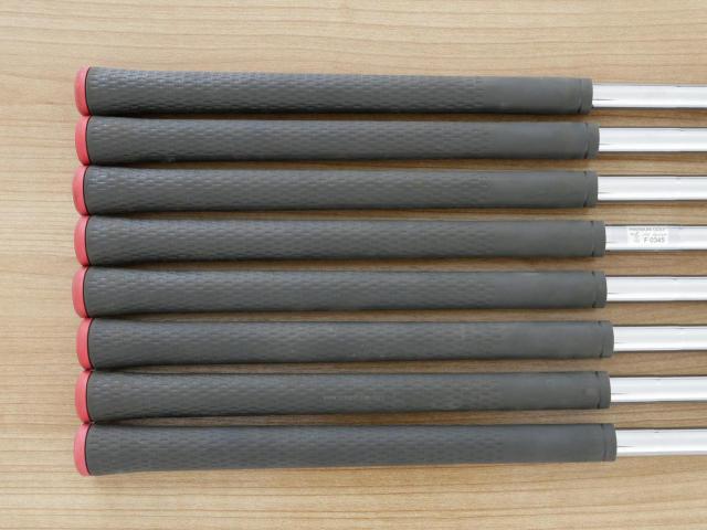 Iron set : Tsuruya : ชุดเหล็ก Tsuruya Goldenprix V7 (ตีง่าย ไกล) มีเหล็ก 5-Pw,Aw,Sw (8 ชิ้น) ก้านเหล็ก NS Pro 950 HT Flex S