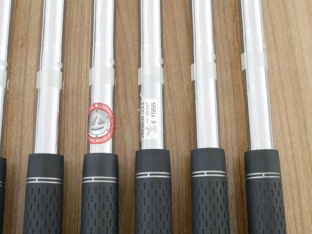 Iron set : Taylormade : ชุดเหล็ก Taylormade Gloire F Forged (รุ่นท๊อปสุด Japan Spec.) มีเหล็ก 5-Pw (6 ชิ้น) ก้านเหล็ก NS Pro 930 Flex R