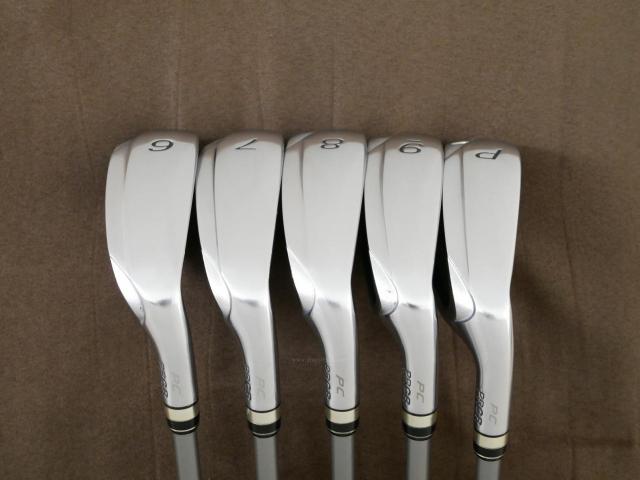 Iron set : PRGR : ชุดเหล็กกระเทย PRGR Egg PC (รุ่นปี 2019 ตีง่ายและไกลมากๆ โกงสุดๆ) มีเหล็ก 6-Pw (5 ชิ้น) ก้านกราไฟต์ M-37 Flex R