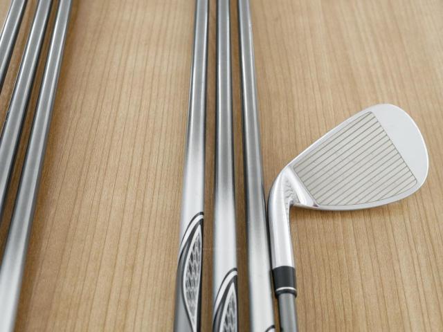 Iron set : Taylormade : ชุดเหล็ก Taylormade Gloire (รุ่นท๊อปสุด Japan Spec. ใบใหญ่ ตีง่าย ไกล) มีเหล็ก 6-Pw,Aw,Sw (7 ชิ้น) ก้านกราไฟต์ Flex R