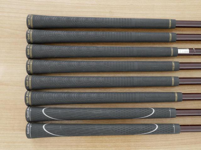 Iron set : Honma : ชุดเหล็ก Honma Beres IS-06 Forged (ปี 2019) มีเหล็ก 6-11,Aw,Sw (8 ชิ้น เทียบเท่า 5-Pw,Aw,Sw) ก้าน ARMRQ X (60) Flex SR (2 ดาว)