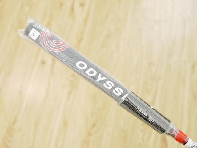 Putter : All : **ของใหม่ ยังไม่แกะพลาสติก** พัตเตอร์ Odyssey Tri-Beam 2 (ออกปี 2023) ก้าน Stroke LAB 70 ยาว 33 นิ้ว