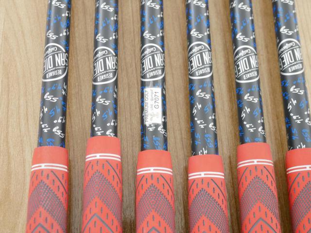 Iron set : Callaway : ชุดเหล็ก Callaway XR (ใบใหญ่ ตีง่ายมาก) มีเหล็ก 6-Pw,Aw (6 ชิ้น) ก้านกราไฟต์ Project X 4.5 Flex A