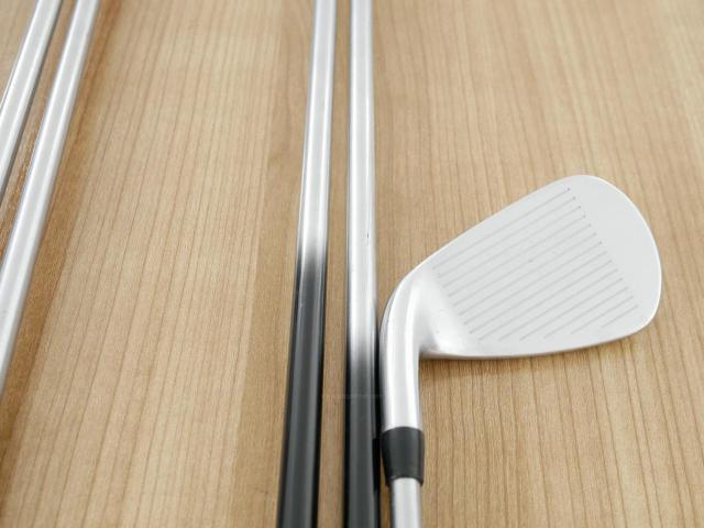 Iron set : Titleist : ชุดเหล็ก Titleist VG3 Type D Forged (รุ่นปี 2019 Japan Spec. ตีง่ายและไกลที่สุดของ Titleist) มีเหล็ก 6-Pw (5 ชิ้น) ก้านกราไฟต์ Mitsubishi VGI Flex S