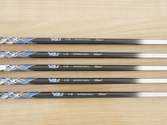 Iron set : Titleist : ชุดเหล็ก Titleist VG3 Type D Forged (รุ่นปี 2019 Japan Spec. ตีง่ายและไกลที่สุดของ Titleist) มีเหล็ก 6-Pw (5 ชิ้น) ก้านกราไฟต์ Mitsubishi VGI Flex S