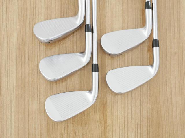 Iron set : Titleist : ชุดเหล็ก Titleist VG3 Type D Forged (รุ่นปี 2019 Japan Spec. ตีง่ายและไกลที่สุดของ Titleist) มีเหล็ก 6-Pw (5 ชิ้น) ก้านเหล็ก NS Pro Zelos 8 Flex S