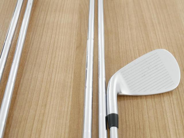 Iron set : Titleist : ชุดเหล็ก Titleist VG3 Type D Forged (รุ่นปี 2019 Japan Spec. ตีง่ายและไกลที่สุดของ Titleist) มีเหล็ก 6-Pw (5 ชิ้น) ก้านเหล็ก NS Pro Zelos 8 Flex S