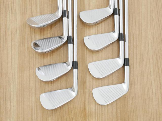 Iron set : Titleist : ชุดเหล็ก Titleist 690CB Forged มีเหล็ก 3-Pw (8 ชิ้น) ก้านเหล็ก Dynamic Gold R300