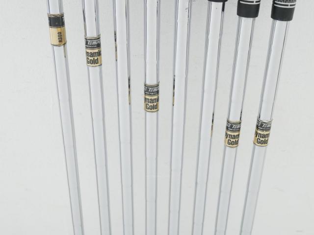 Iron set : Titleist : ชุดเหล็ก Titleist 690CB Forged มีเหล็ก 3-Pw (8 ชิ้น) ก้านเหล็ก Dynamic Gold R300
