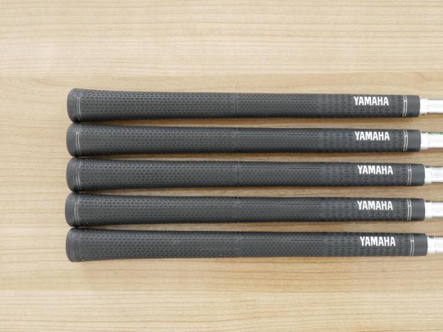 Iron set : Yamaha : ชุดเหล็ก Yamaha Inpres UD+2 (ปี 2018 ตีไกลที่สุด ไกลกว่าเหล็กทั่วไป 2 เบอร์) มีเหล็ก 6-Pw (5 ชิ้น) ก้านเหล็ก NS Pro Zelos 7 Flex R