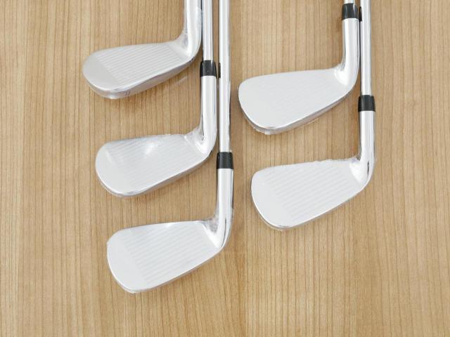 Iron set : Callaway : **ของใหม่ ยังไม่แกะพลาสติก** ชุดเหล็ก Callaway ELYTE (ออกปี 2025 ตีง่ายมาก ไกล Japan Spec.) มีเหล็ก 6-Pw (5 ชิ้น) ก้านเหล็ก NS Pro 950 NEO Flex R