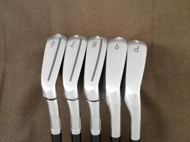 Iron set : Taylormade : **ของใหม่ ยังไม่แกะพลาสติก** ชุดเหล็ก Taylormade Qi (ออกปี 2024 Japan Spec.) มีเหล็ก 6-Pw (5 ชิ้น) ก้านกราไฟต์ Mitsubishi Diamana TM60 Flex S