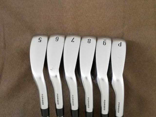 Iron set : Callaway : ชุดเหล็ก Callaway APEX DCB Forged (ปี 2022) มีเหล็ก 5-Pw (6 ชิ้น) ก้านกราไฟต์ Mitsubishi Diamana 55 Flex S