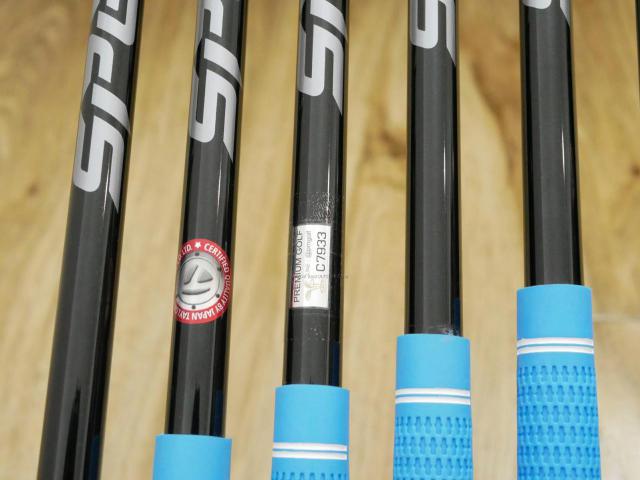 Iron set : Taylormade : ชุดเหล็ก Taylormade Stealth GLOIRE (รุ่นล่าสุด ปี 2022 ท๊อปสุด Japan Spec ตีไกลมากๆ) มีเหล็ก 6-Pw,Aw (6 ชิ้น) ก้านกราไฟต์ Fujikura Speeder NX Flex R